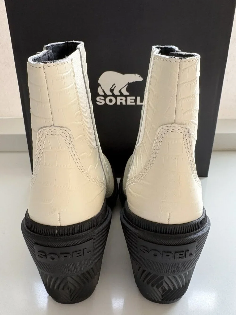 Sorel ONA Ave Zip Wedge Boots Leather Booties Chalk & Black Size 8.5 NEW